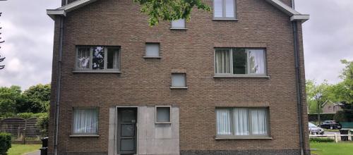 Appartement op 1ste verdieping te Wondelgem met 2 slaapkamers